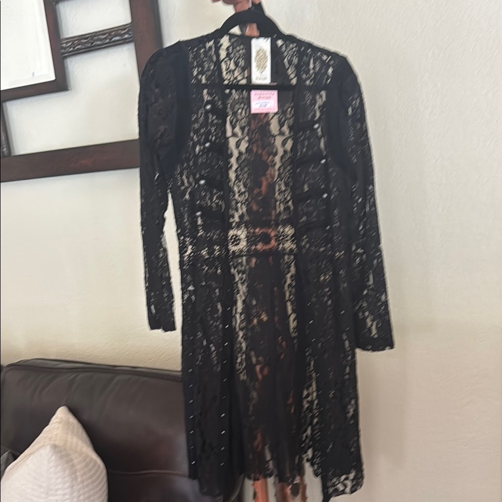 Elegant Black Lace Duster